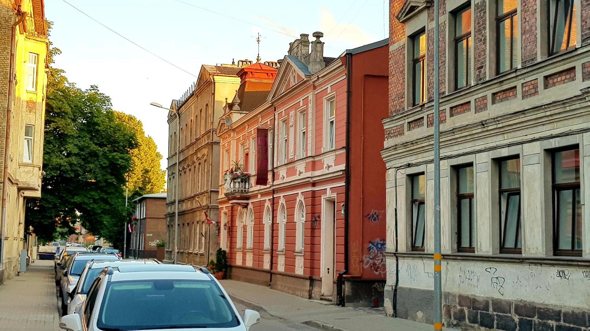 Hotel Jugend With Self Check-In Liepāja Exterior foto